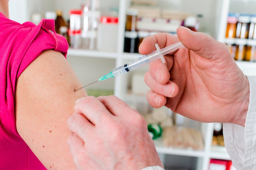 Gran Canaria ya ha vacunado al 25,10 por ciento de la población diana