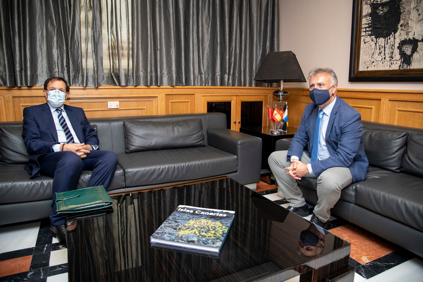 Reunión entre el presidente de Canarias y el cónsul de Marruecos
