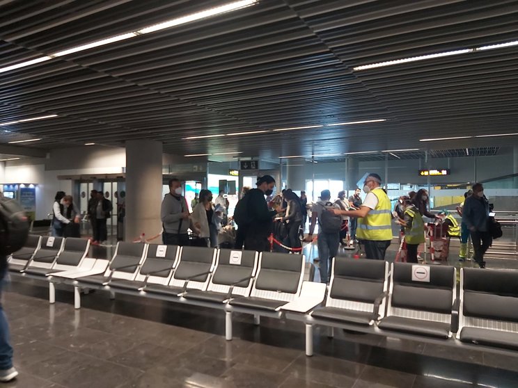 Imagen de hoy del control de pasajeros en el aeropuerto de Gran Canaria