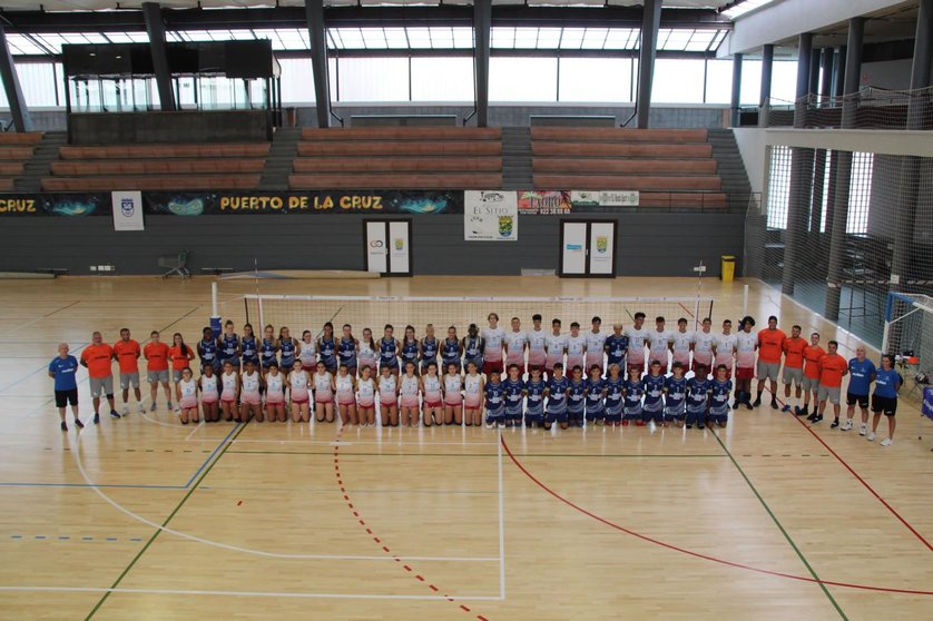 Equipos de voleibol de Canarias en las categorías Infantil y Cadete