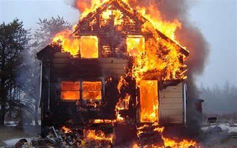 Incendio en una vivienda (imagen de archivo)