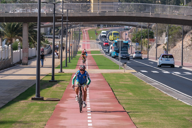San Agustín inaugura su Avenida de la Unión Europea para peatones y ciclistas